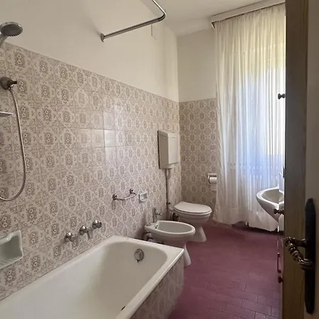 Accogliente Apt 5 Minuti A Piedi Dal Mare Con Parcheggio Apartamento *