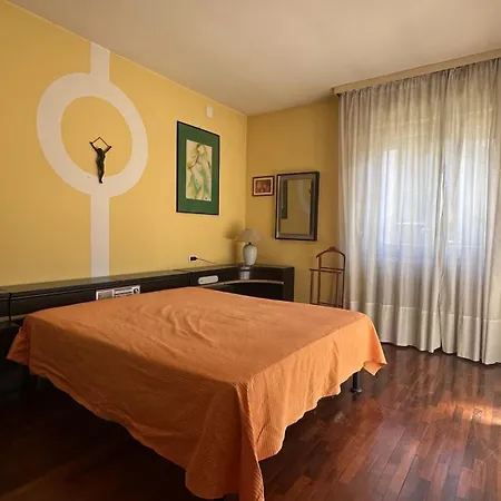 Accogliente Apt 5 Minuti A Piedi Dal Mare Con Parcheggio Apartamento *