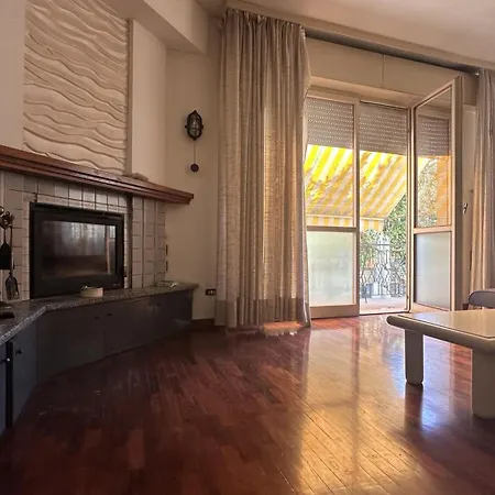 Apartamento Accogliente Apt 5 Minuti A Piedi Dal Mare Con Parcheggio