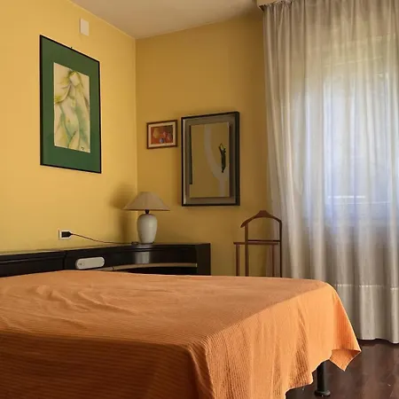 Accogliente Apt 5 Minuti A Piedi Dal Mare Con Parcheggio Apartamento