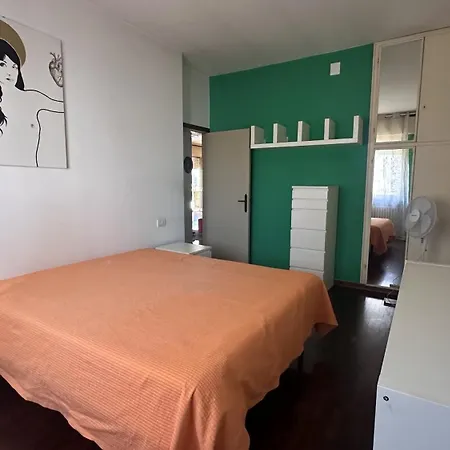Accogliente Apt 5 Minuti A Piedi Dal Mare Con Parcheggio * Riccione